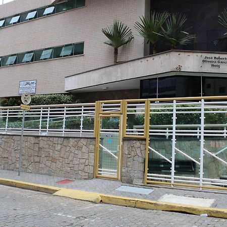 A011 - Apto Com Churrasqueira E 2 Vagas De Garagem برايا جراندي المظهر الخارجي الصورة